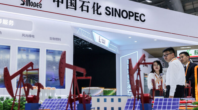 Exclusive-Sinopec steps up Russian oil imports to offset Mideast supply cuts, traders and tracker say