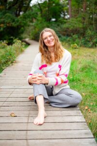 From new beginnings to a very own style: A conversation with Bernadette - The Writing Yogini