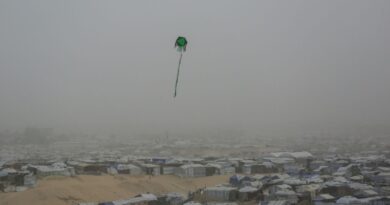 Gaza's children lose simple joy as Israel warns against kite-flying