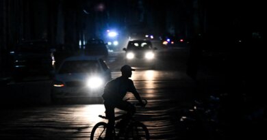 Grid failure plunges Cuba into nationwide blackout