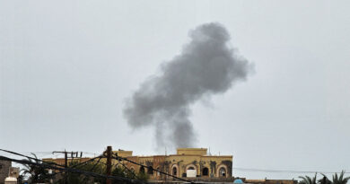 Houthis resume attacks on Yemen's Mocha port city, Yemeni military spokesperson says