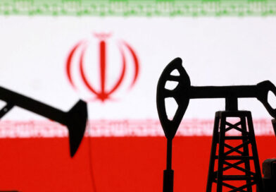 Iranian oil offers to Chinese buyers fall as US blockade bites, sources say