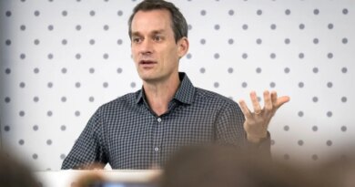 Jeff Dean and other top AI researchers are leaving Google to launch their own startup | TechCrunch