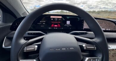 Lucid steering wheel
