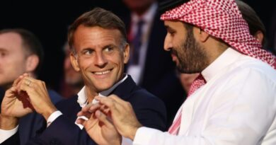 Macron hosts Saudi crown prince for visit ranging from esports to Mideast