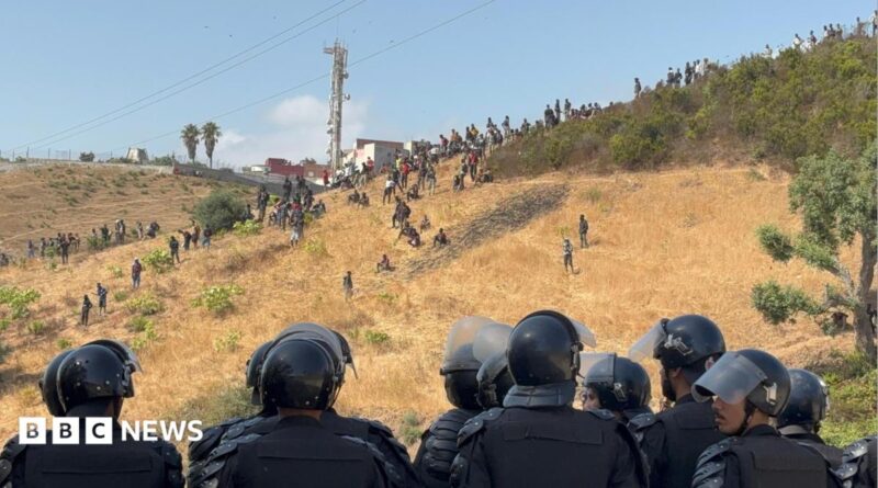 Spanish military personnel at the Tarajal border in Ceuta, Spain