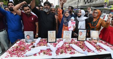 Pakistan suspends eight officials over hospital fire that killed 14 babies