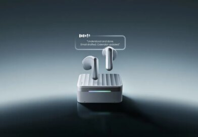 Plaud One earbuds
