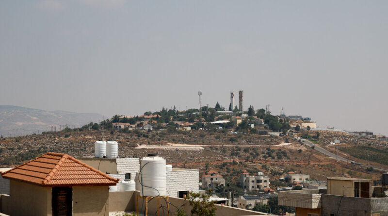 Pope calls for an end to West Bank violence against Palestinians