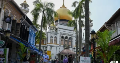 Singapore Mosques Shorten Friday Sermons Over Hot Weather