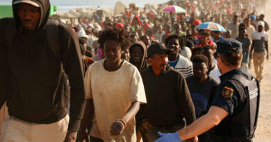 Spanish PM blames Russia, Israel for disinformation in Ceuta migrant crisis