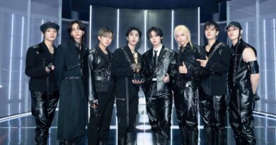 Stray Kids Tie One Of The Biggest Rock Bands Of All Time