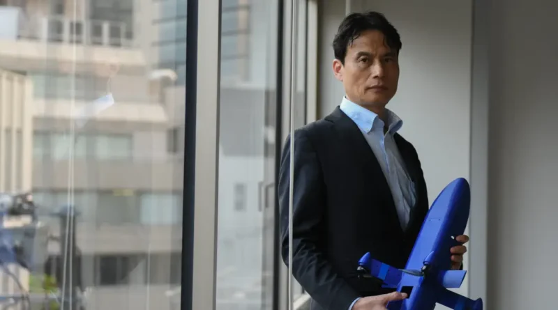 They ran tea shops and podcast companies. Now they're racing to build the next generation of weapons.