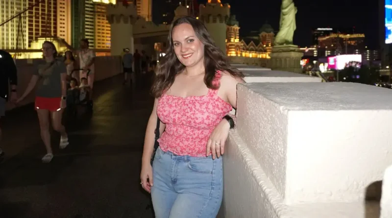 We tried one of Las Vegas' new all-inclusive deals. From show tickets to meals, the $518 package was a great value.