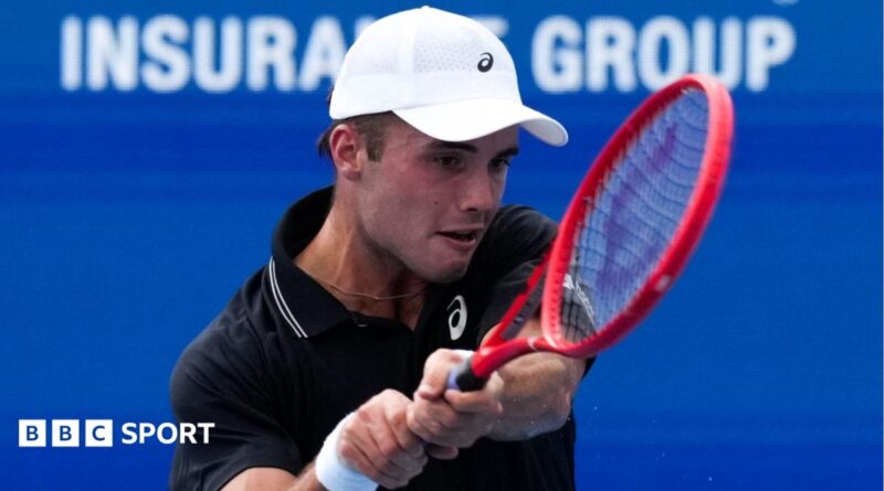 Arthur Fery plays a shot at the Cincinnati Open earlier this month