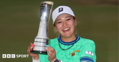 Shiho Kuwaki of Japan celebrates victory