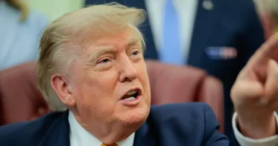 'Great grass': Trump touts Scotts Miracle-Gro, a company that he says did the White House a favor
