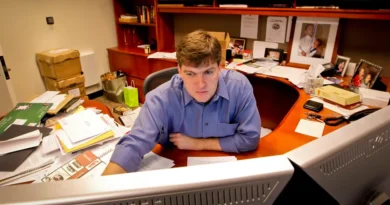 'History is repeating': Michael Burry says it's time to read about Enron