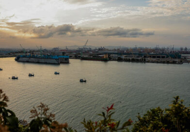 After over 200 days at sea, U.S. aircraft carrier arrives in Thailand