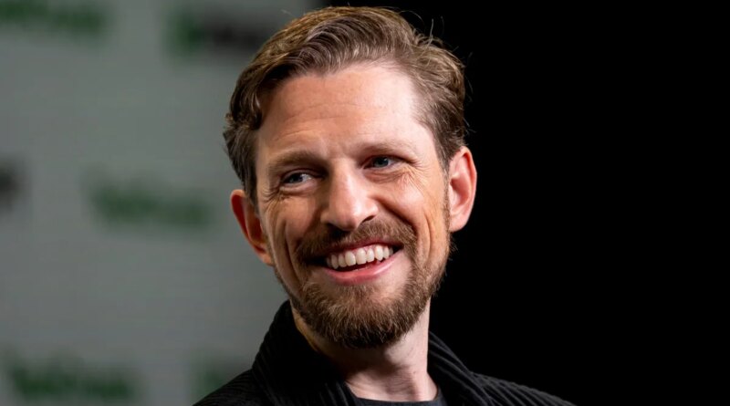 Automattic's interim CEO and legal chief signed reciprocal severance deals during Mullenweg's brief ouster | TechCrunch