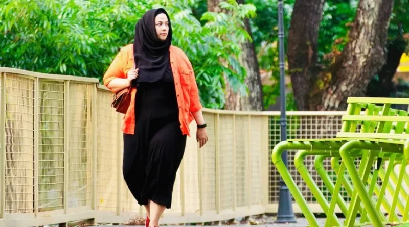 Belgium: East Flanders Fires Muslim Teacher Over Headscarf