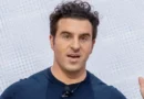 Brian Chesky says many CEOs don't know 'what the hell's going on.' His AI 'brain' helps him run Airbnb.