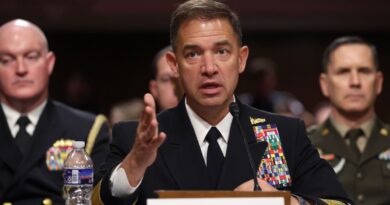 CENTCOM chief meets Saudi Arabia's MBS amid Houthi gains in Yemen