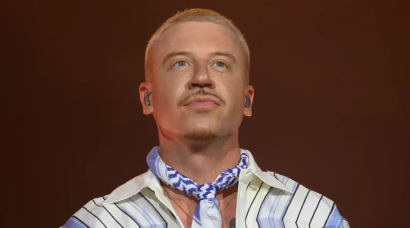 Ed Sheeran's band and opening acts drop out of tour after Macklemore's removal