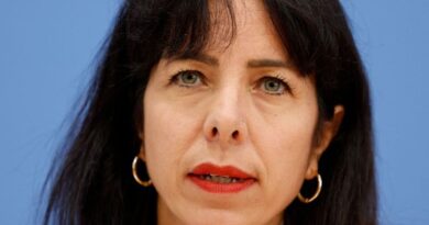 Far-left leader pushing to lead Berlin says city has voted for change