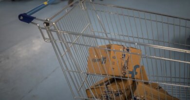 Packages in a cart at a Flipkart.