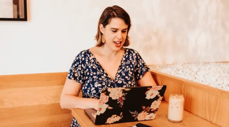 I built a freelance career by saying yes. Now, I'm learning when not to.
