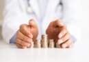 The doctor protects the savings