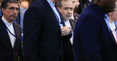 Iran proposes plan to reopen Hormuz within seven days: minister