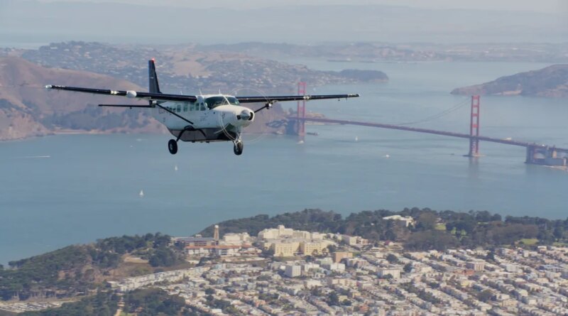 Joby Aviation plane flying over San Francisco wit the Golden Gate Bridge in the background