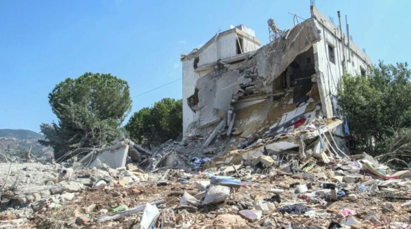Lebanon president calls for US help as Israeli strikes kill 7