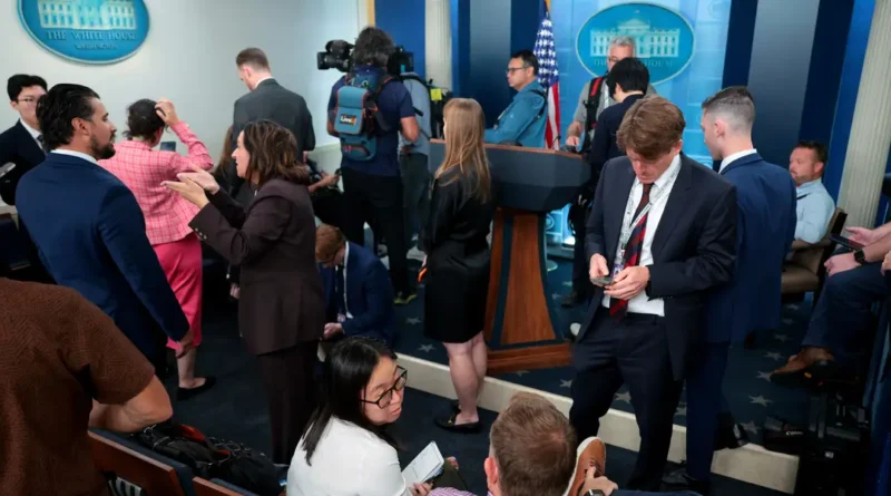 News outlets Trump banned from White House announce lawsuit