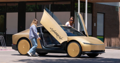 people getting into gold Cybercab