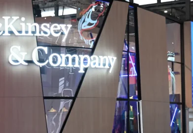 One of McKinsey's top AI leaders explains how it's stopping staff from overspending on tokens