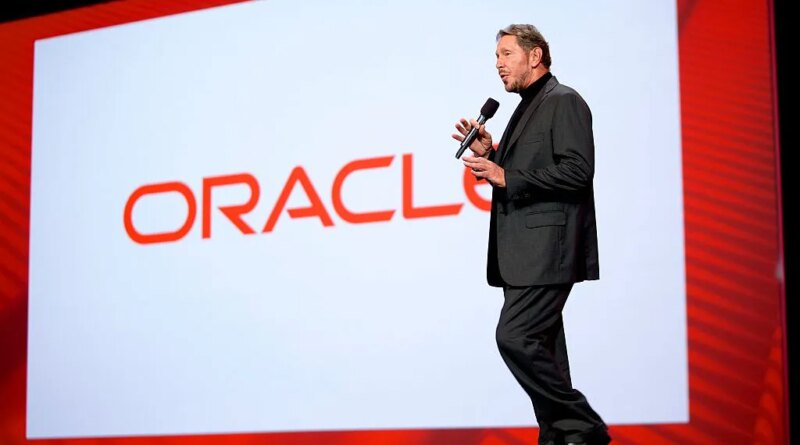 Oracle CTO Larry Ellison onstage at Oracle Open world