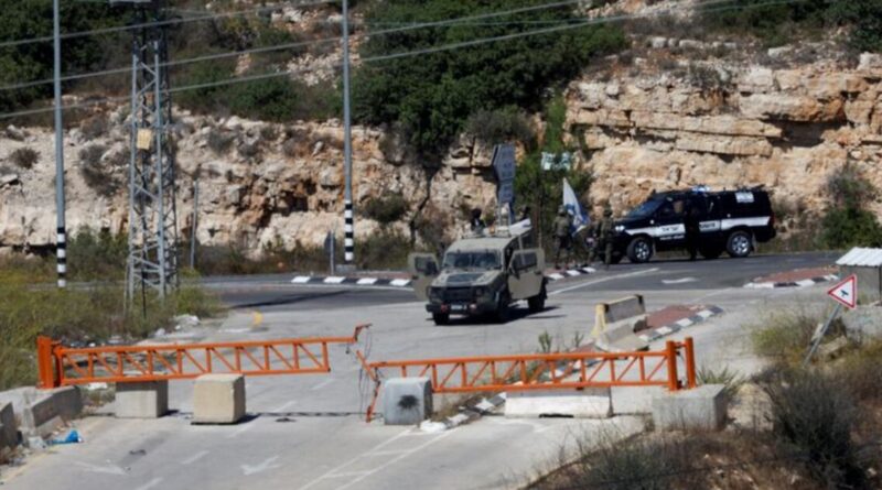 Palestinian gunman shoots dead Israeli in the West Bank, soldiers kill motorist