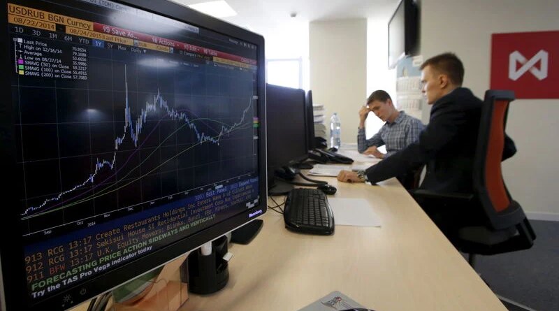 &copy; Reuters.  Russia stocks lower at close of trade; MOEX Russia Index unchanged