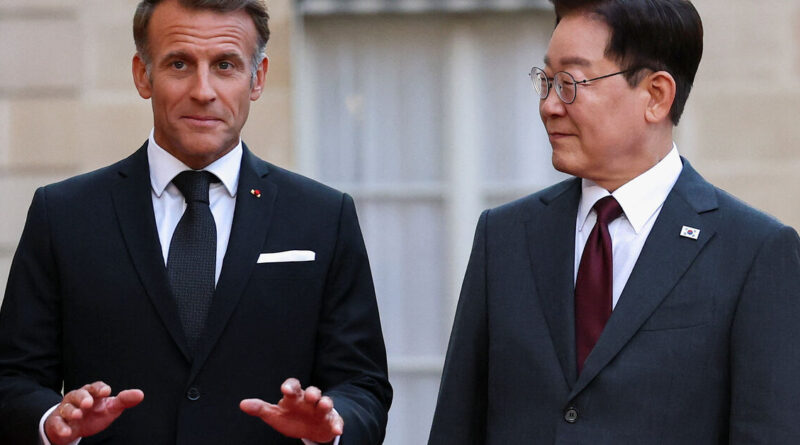 South Korea says Hormuz talks with France concern contribution options, not troop deployment