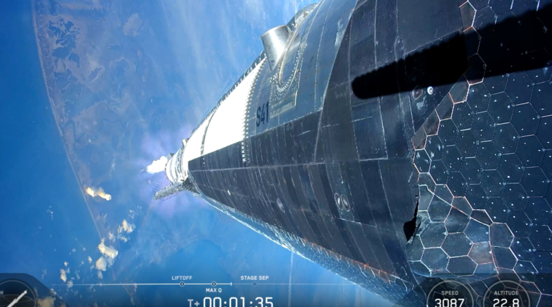 SpaceX's Starship rocket reaches orbit for the first time | TechCrunch