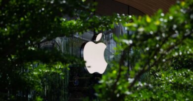 Apple logo on Apple Store in Bankok, Thailand.