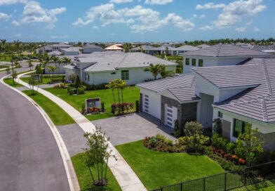 Thinking about buying stocks instead of a home as mortgage rates top 7%? The S&P 500 has blown away the housing market over the past decade | Fortune