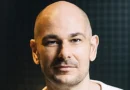 This tech founder says prompting AI agents is a lot like managing people