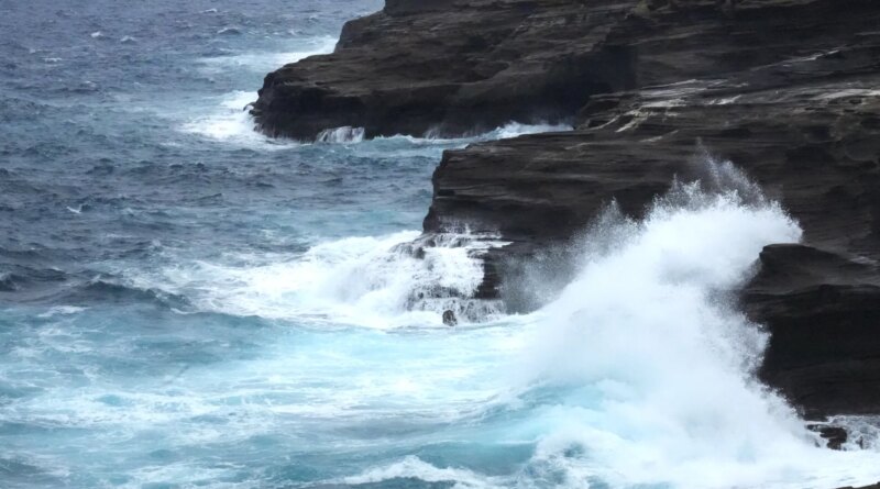 Torrential rains, winds from Hurricane Lowell leaves 30,000 without power