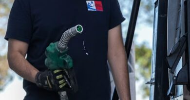 Trump calls on Ukraine to stop striking Russian diesel refineries