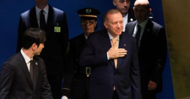 Turkey's Erdogan tells Ukraine's Zelenskiy that Black Sea attacks are inexplicable