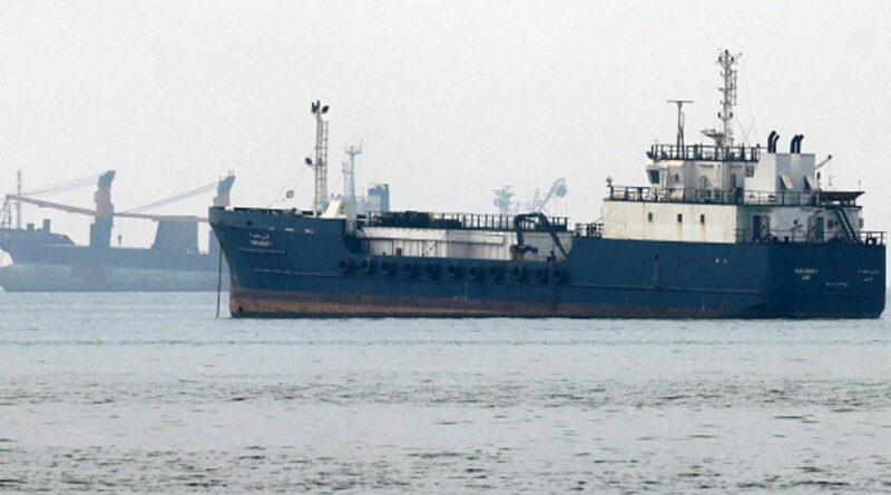 US strikes Iranian tankers after attempted attack on Navy ship
